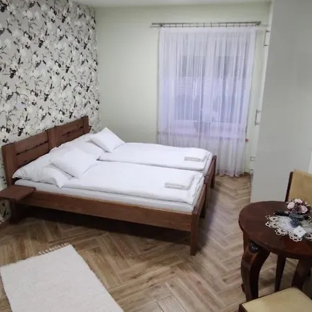 Guest house Ordoglovas Vendeghaz *